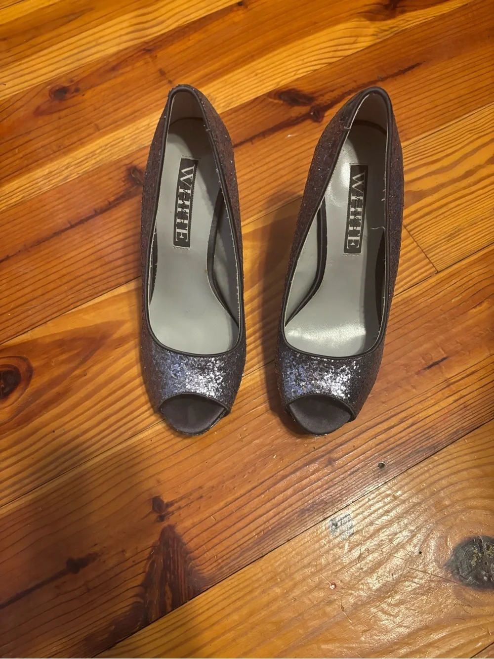Women's Sparkle Peep-Toe Pumps in silver
